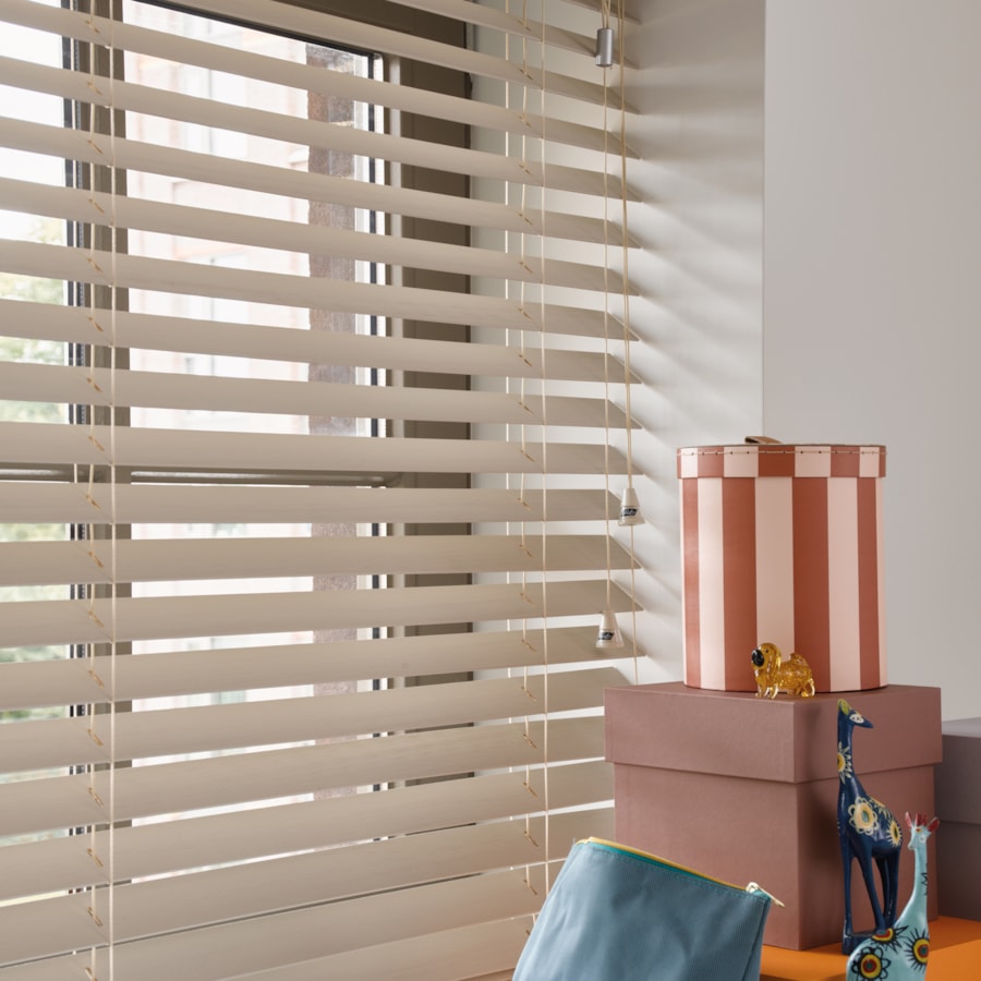Venetian blind specialists